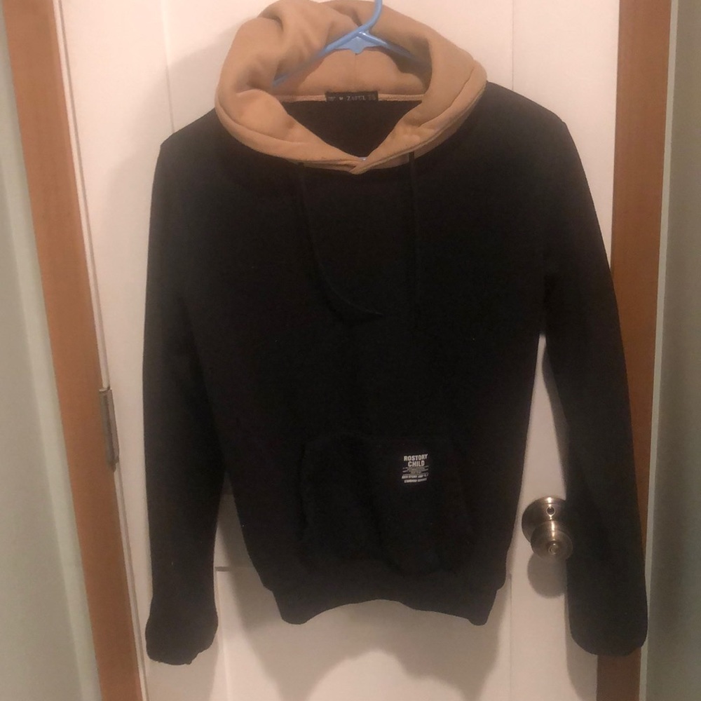 ZAFUL Black and Tan Hoodie